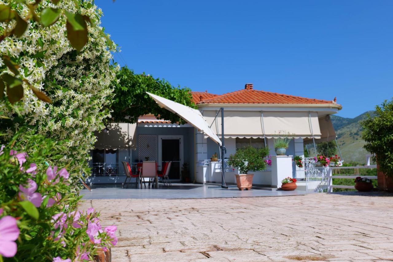 شقة Saranda Landscape Nivice المظهر الخارجي الصورة