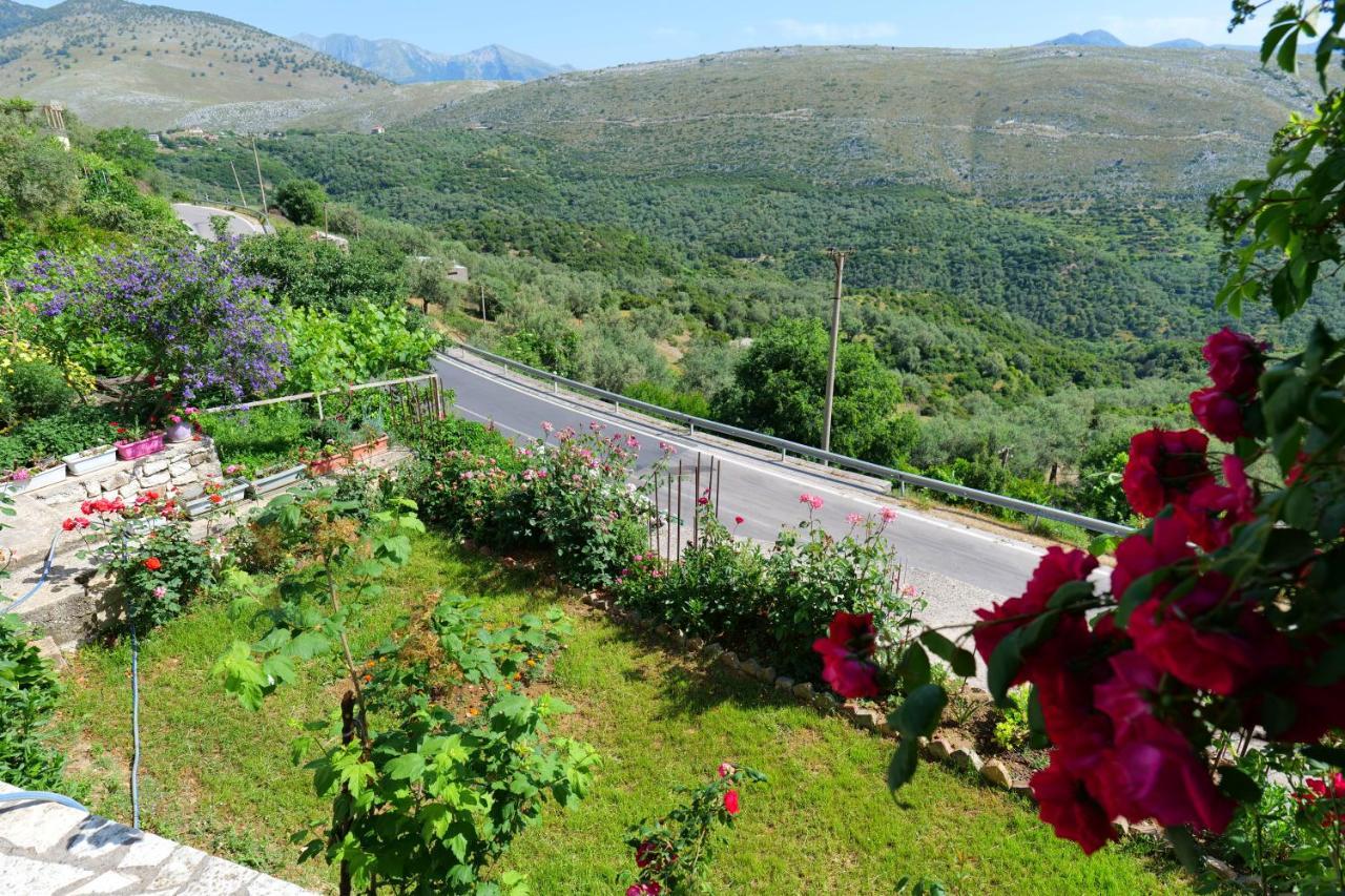 شقة Saranda Landscape Nivice المظهر الخارجي الصورة